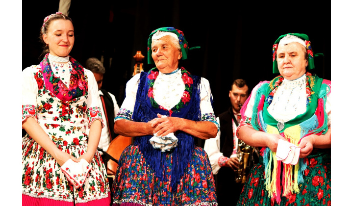 Folklórna skupina Bažalička